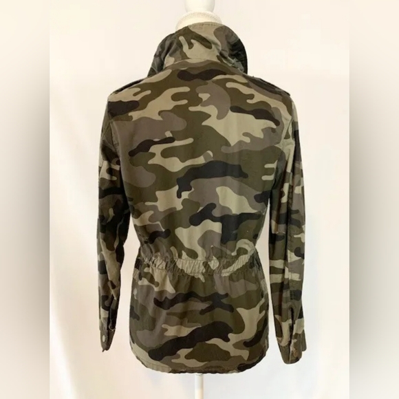 Love tree military style jacket. - Picture 5 of 8